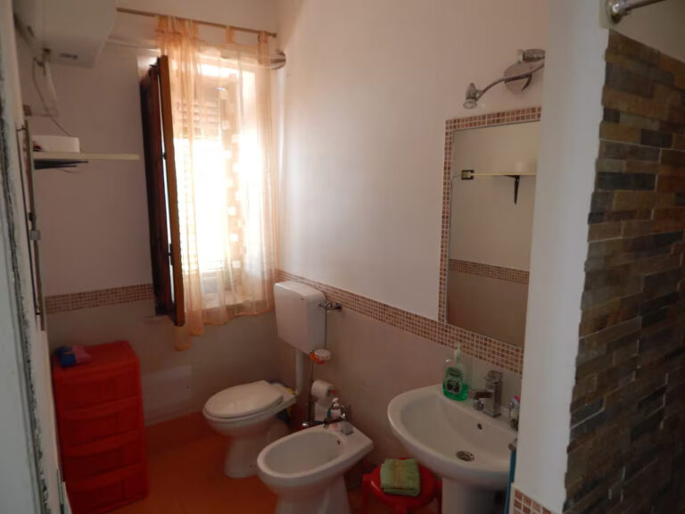 8711c00e-58c9-48c7-82e0-51d68f8803f2