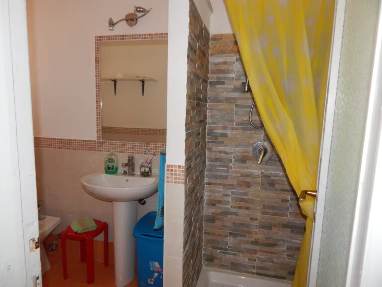 d371fdcd-b390-4680-84b9-deb3777050b1